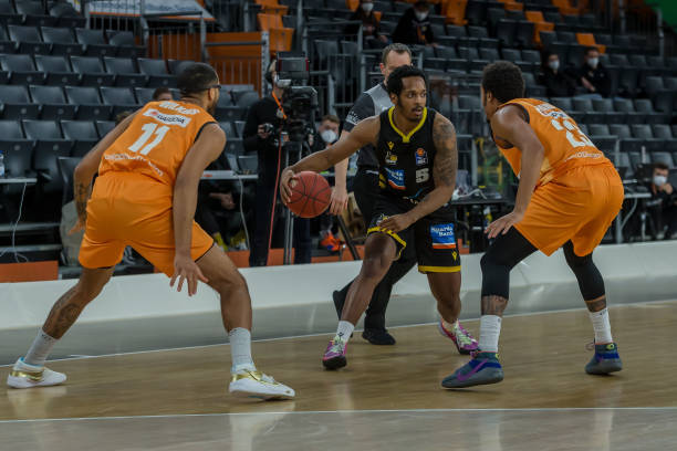 尤其是那些 尤其是那些